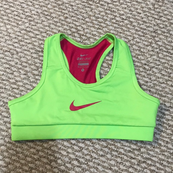Nike sport bra - Picture 1 of 2